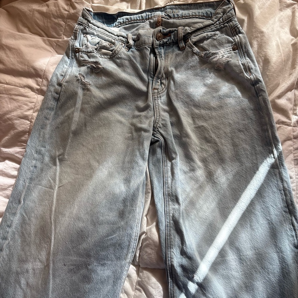 AMERICAN EAGLE Light Blue Low Rise Baggy Jeans